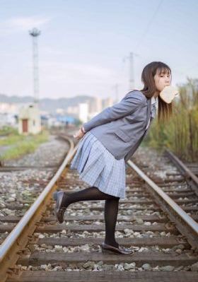 日本韩国好看的电影免费观看_超清版蓝光版中文字幕包