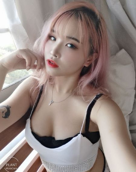 少女爱上姐姐_BD国语免费在线观看