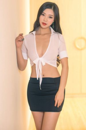 丰满双乳秘书被老板狂揉捏hd_大片在线观看